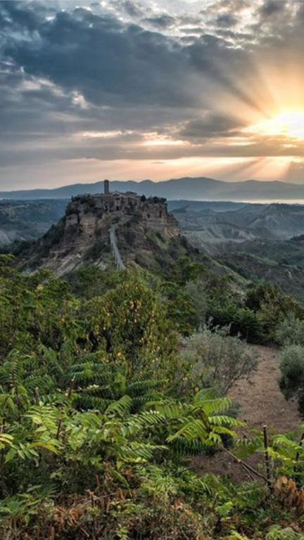 Il Soffio Di Eolo Bed and Breakfast Bagnoregio Exteriör bild